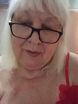 alexia64231 - Alexia64231's free webcam - UK Sex Cams