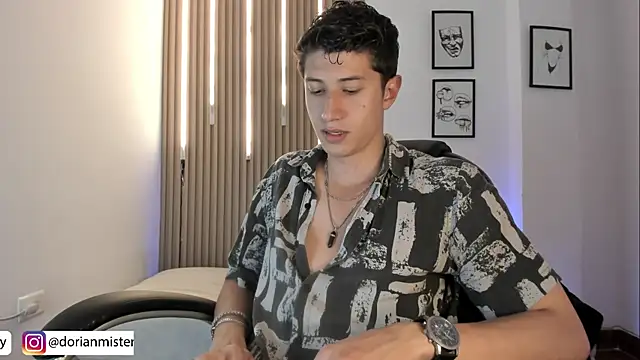 Dorianmistery2322_ webcam
