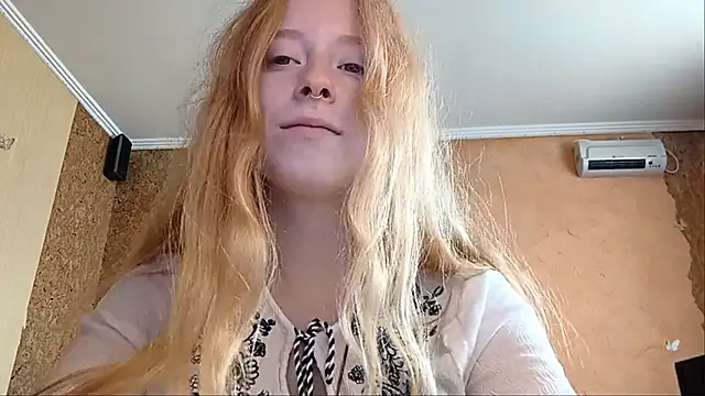 KateVibe_01 live cam on StripChat
