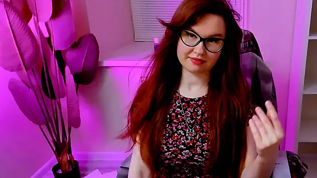 carolgiggly - CarolGiggly's free webcam - UK Sex Cams