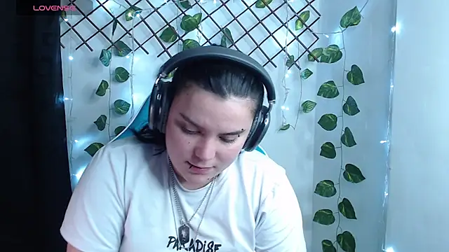 Nika_1_ webcam