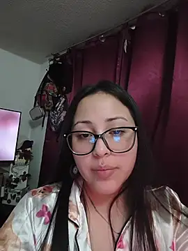 bella-gema - Bella-Gema's free webcam - UK Sex Cams