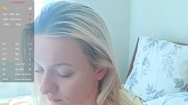 idavalenti - IdaValenti's free webcam - UK Sex Cams