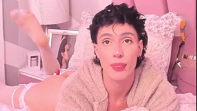 KylieMonnett webcam
