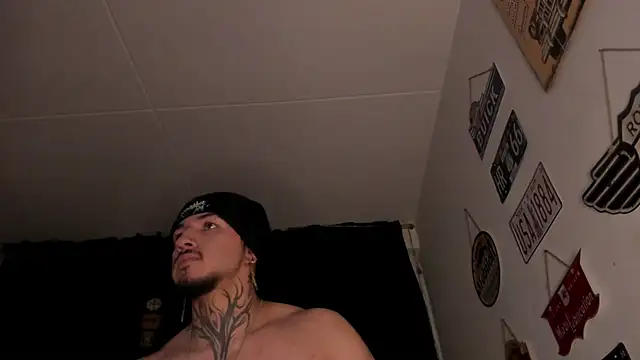 the_beast_master_ - The_beast_master_'s free webcam - UK Sex Cams