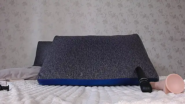 bellaa_love_ webcam