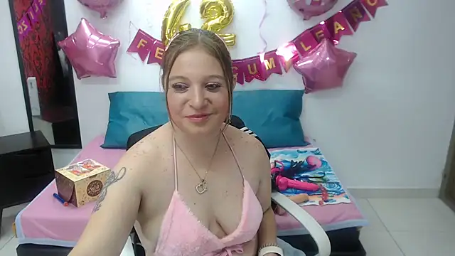 Samanta_SS webcam
