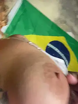 Chloe_Leaozinho webcam
