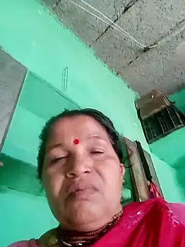 Manavi_x webcam
