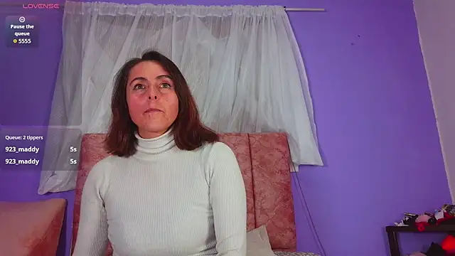 Ava_Raye webcam