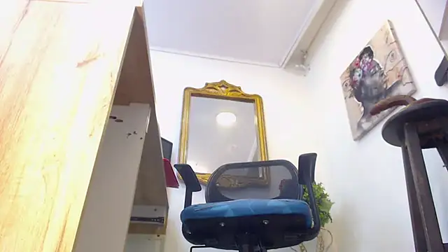 Miia_Rosee_ webcam