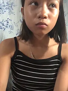 Asianpinay_Skinny1818 webcam