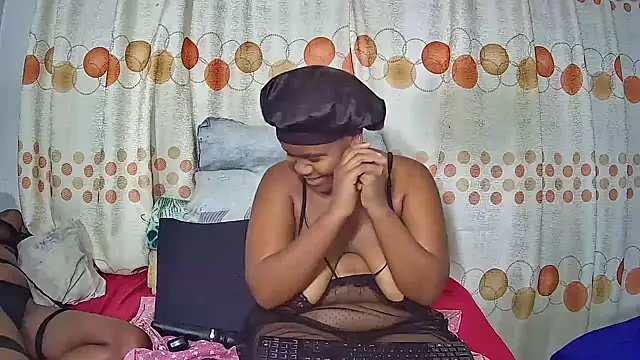 Darkbeauty27 webcam