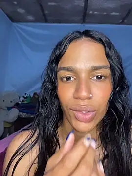 florsalvaje_ - FlorSalvaje_'s free webcam - UK Sex Cams