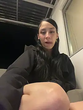 lhiamfitt10 webcam