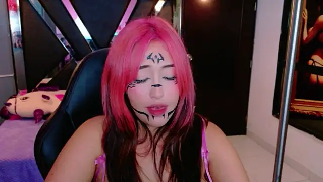 Karim_TheRouse webcam