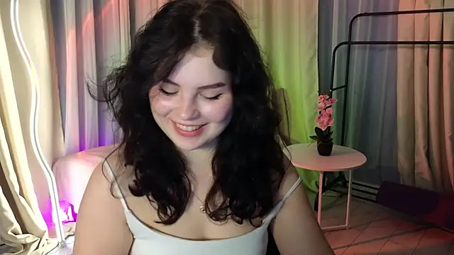 lollyy_pop - Lollyy_pop's free webcam - UK Sex Cams
