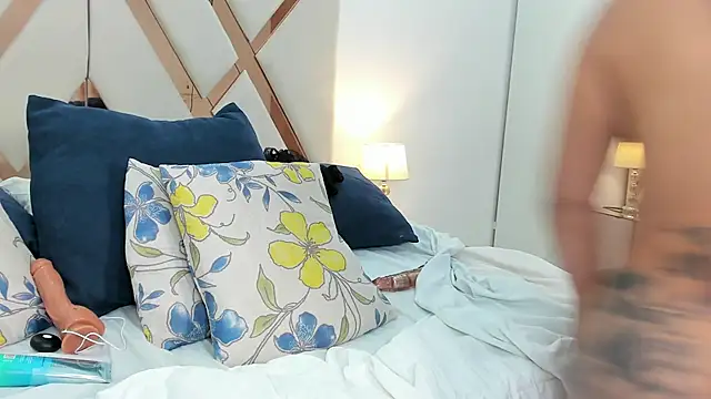 renatacox - Renatacox's free webcam - UK Sex Cams