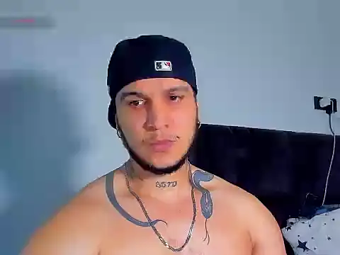 jacob_lautnerr webcam
