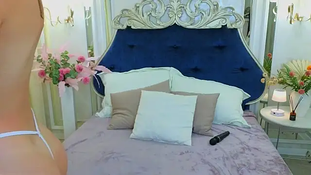 Ariana_Petite webcam