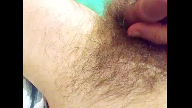 hairyuncut00 webcam
