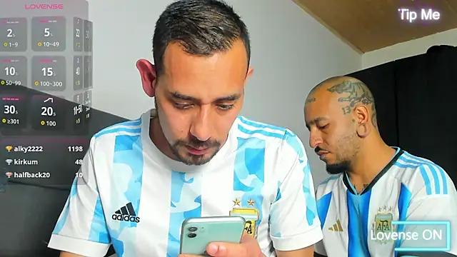 jhonyalzate2 - Jhonyalzate2's free webcam - UK Sex Cams
