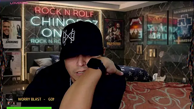 chino_roz webcam
