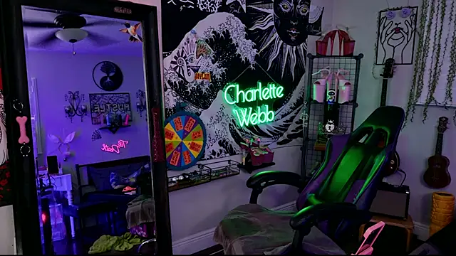 CharletteWebb webcam