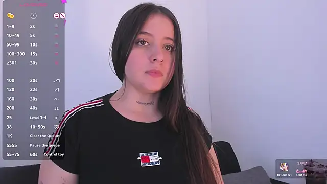 Sabrina_Lennox webcam