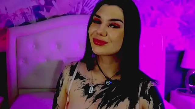 MaeveMoon webcam