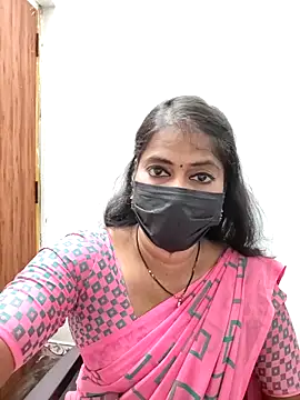tamil_Sigappu_Roja webcam