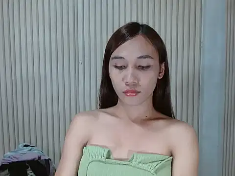 Urfucking_khloe1 webcam