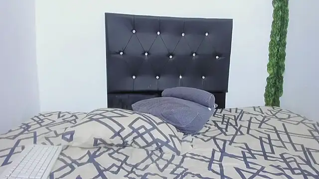 diana_nasty webcam
