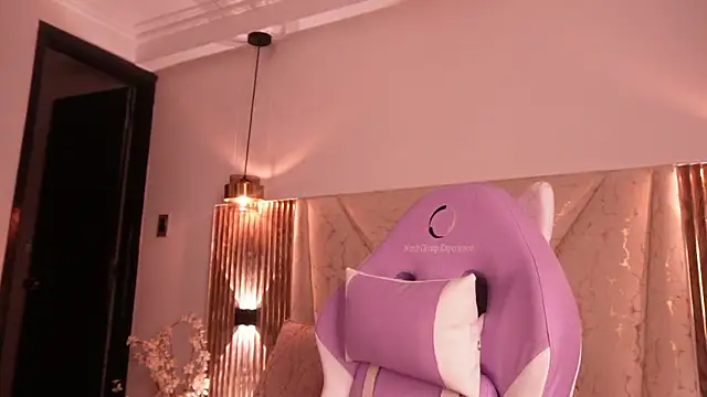 Kat_Saky webcam