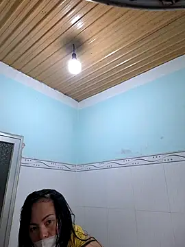 Baby-loveass69 webcam