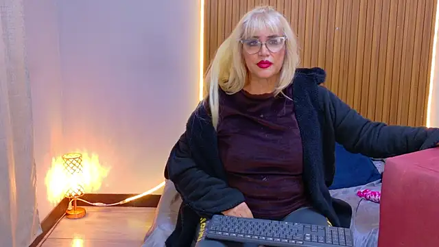 CIccioline_pussyGolden webcam