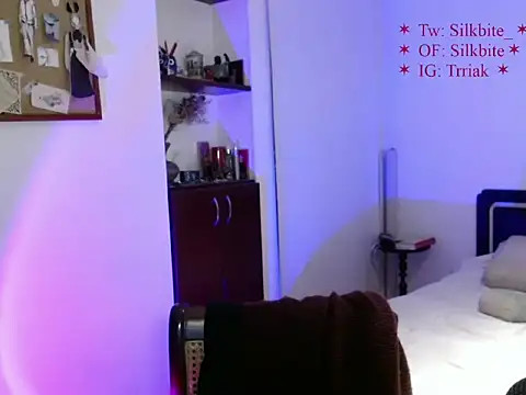 babyluna_8_8 webcam