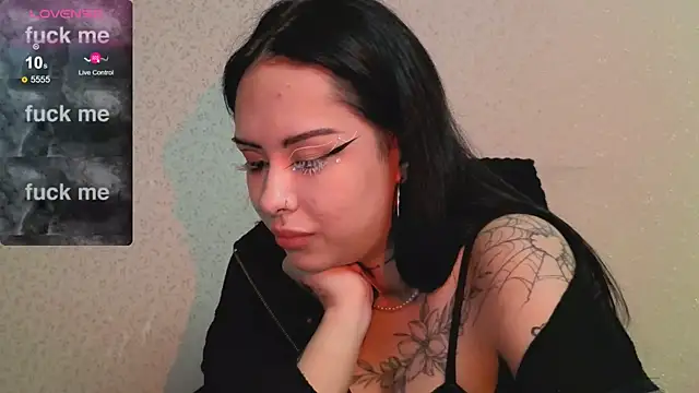baby__kim webcam