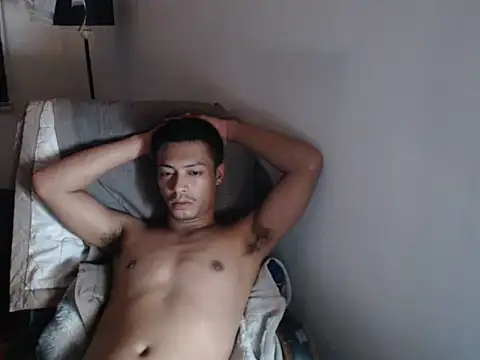 Asian_gregor webcam