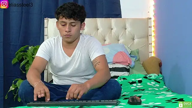 elias_steel1 webcam