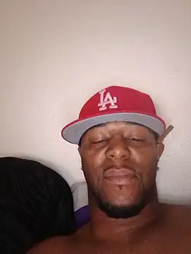 MrHandsome87 webcam