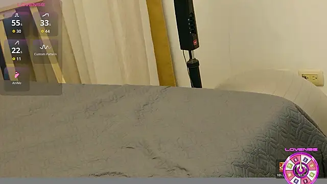 ViktoriaSilk webcam