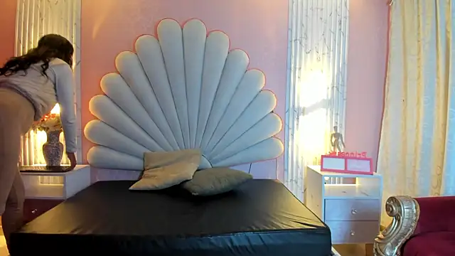 AndreaBrunette webcam
