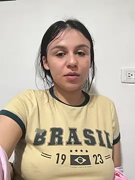 Daniela-rosee webcam