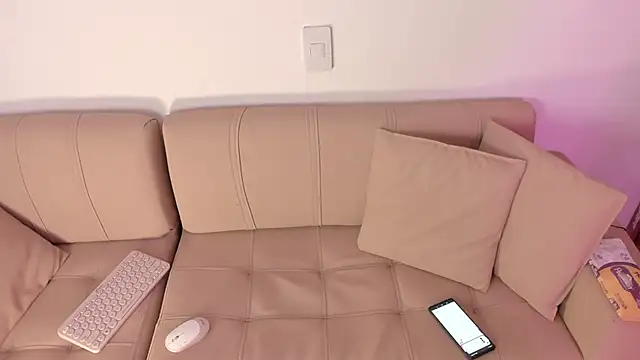 valy_shyness webcam