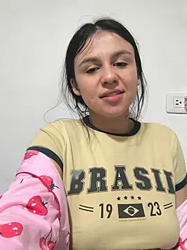 Daniela-rosee webcam