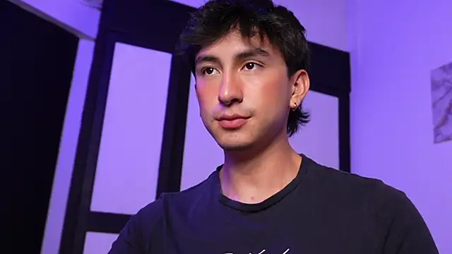 sweettaaron01