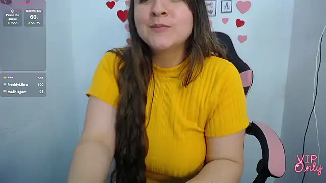 Watch Kloe_Gianna live on EroticFlix - High definition streams