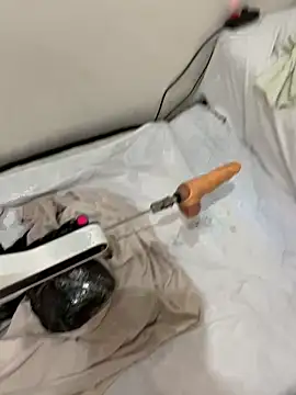 Ozge-SluttyScream69