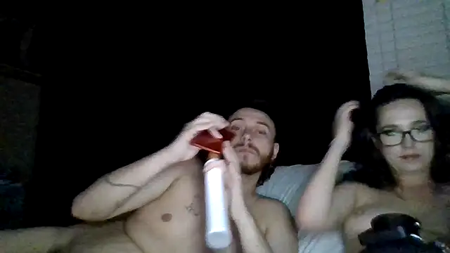 Watch Cloudyydayzz live on EroticFlix - High definition streams